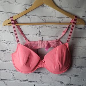 Pink Bra 
